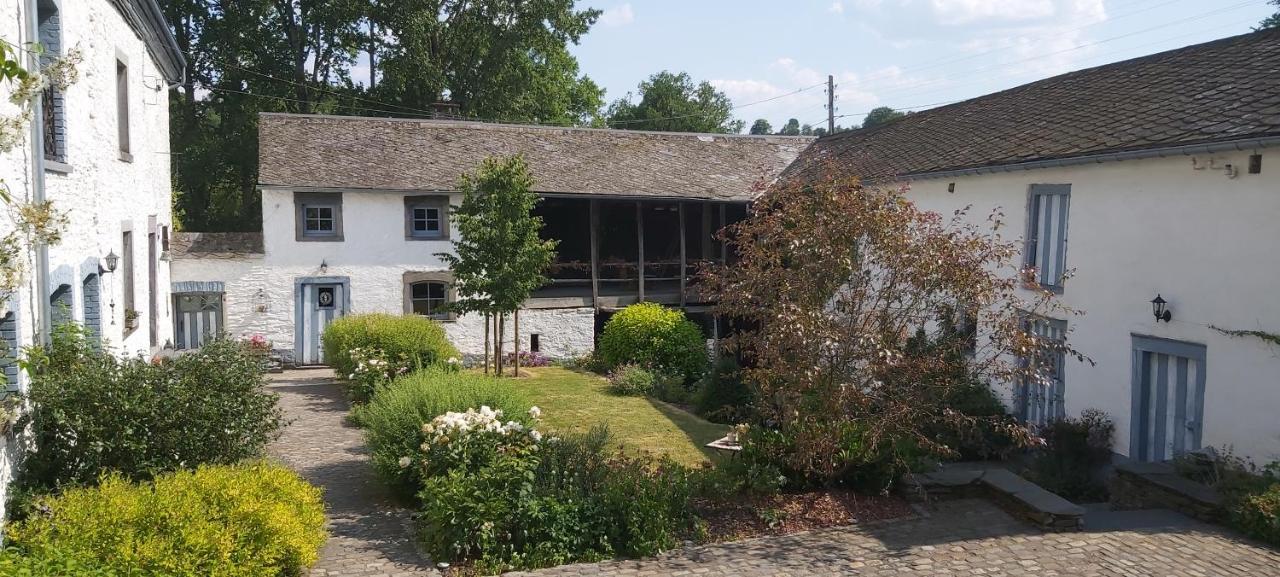 La Ferme De La Chapelle - Gite Et Chambres D'Hotes Cherain Екстериор снимка